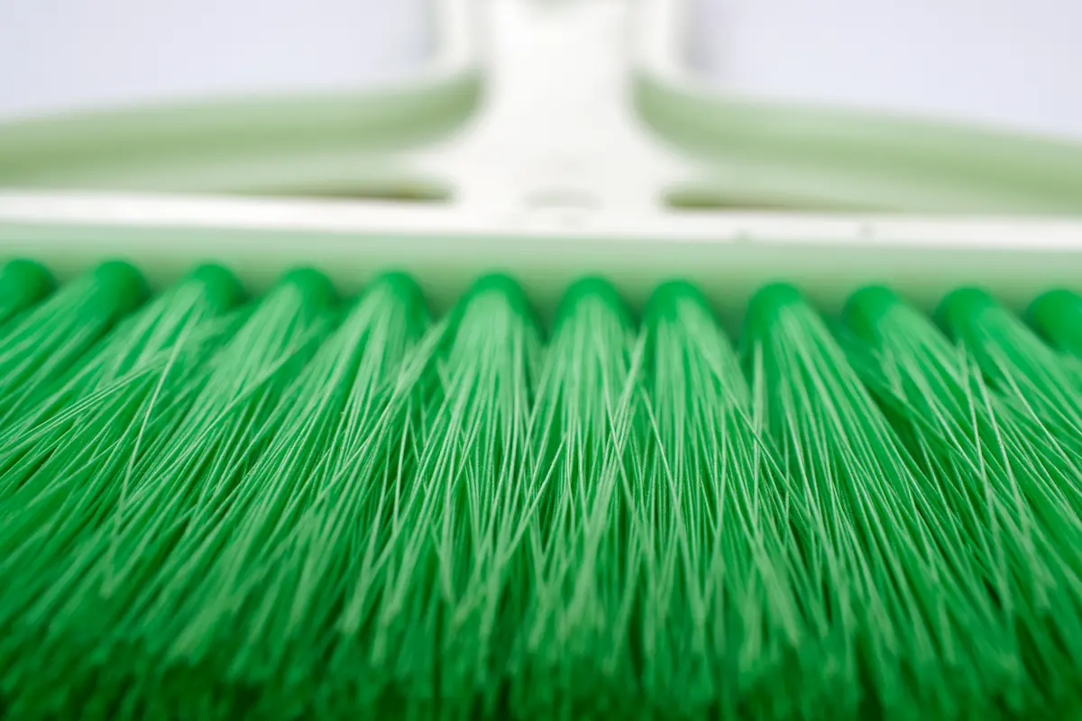 Producción de cepillos industriales en serie